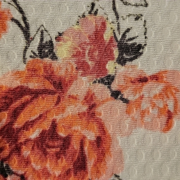 REWIND Floral Dress. Zips Up The Back With 2 Buttons. Size Small - Picture 5 of 8